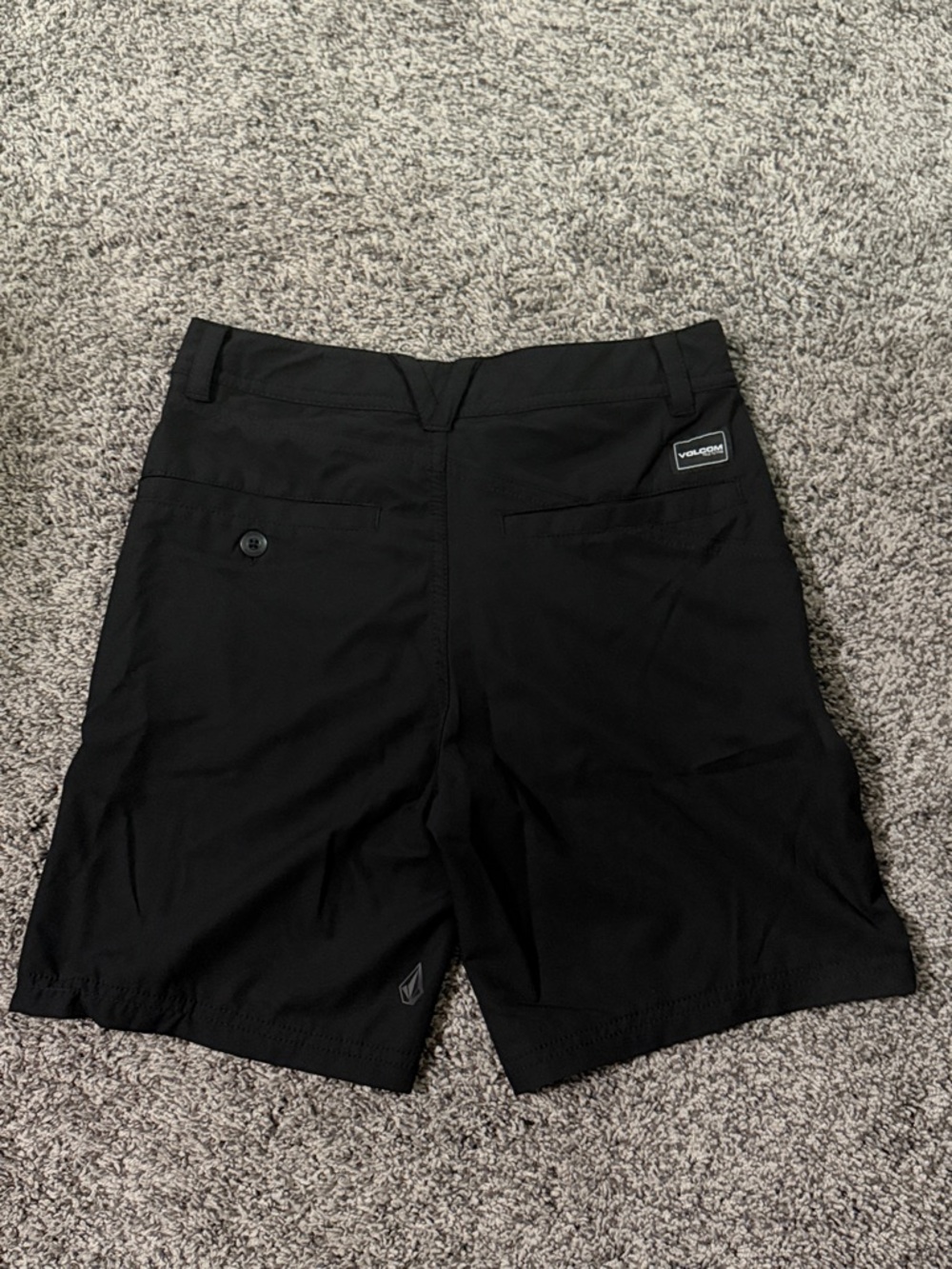 Volcom Boy’s Black Hybrid Shorts-waist size 26